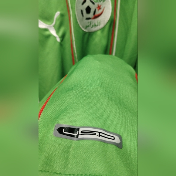 Algeria away jersey 2010 - Picture 5 of 8